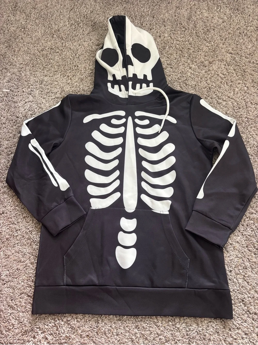 BesserBay Boys Skeleton Hoodie & Jogger Set + Glow Bag L 10 NWOT